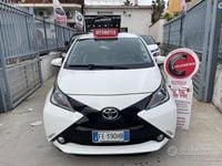 Usata Toyota Aygo X-wave 69 CV (50 kW) 2016 Bianco Utilitaria