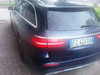 Gebraucht Mercedes E220 Premium 194 PS (142 kW) 2020 Blau Kombi
