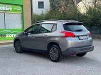 Usata Peugeot 2008 Allure 82 CV (60 kW) 2015 Grigio SUV