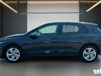 Usata VW Golf VII Life 115 CV (84 kW) 2021 Grigio urano Utilitaria