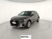 Usata Audi A1 Comfort 150 CV (110 kW) 2025 Grigio SUV
