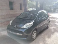 Usata Peugeot 107 68 CV (50 kW) 2010 Grigio Utilitaria