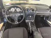 Usata Mazda MX5 110 CV (80 kW) 2003 Blu Cabrio