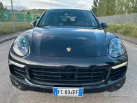 Usata Porsche Cayenne 250 CV (183 kW) 2016 Nero SUV