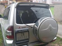 Usata Mitsubishi Pajero 2001 Grigio SUV