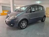 Usata Lancia Musa 120 CV (88 kW) 2010 Grigio Monovolume