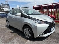 Usata Toyota Aygo 69 CV (50 kW) 2016 Grigio Utilitaria