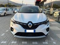 Usata Renault Captur Techno 101 CV (74 kW) 2024 Bianco SUV