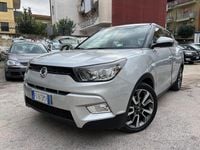 Usata Ssangyong (KGM) Tivoli 115 CV (84 kW) 2016 Grigio SUV