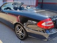 Usata Mercedes CLK200 163 CV (119 kW) 2006 Nero Cabrio