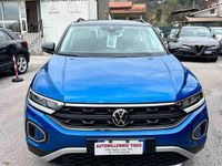 Usata VW T-Roc Life 150 CV (110 kW) 2023 Blu SUV