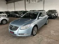 Usata Opel Insignia 131 CV (96 kW) 2014 Blu Berlina