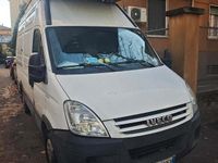 Usata Iveco Daily 116 CV (85 kW) 2009 Furgone