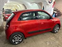 Usata Renault Twingo SE 70 CV (51 kW) 2015 Rosso Utilitaria