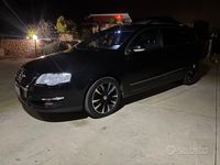 Usata VW Passat Highline 140 CV (102 kW) 2010 Nero Station wagon