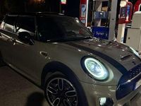 Usata Mini Cooper SD Business 170 CV (125 kW) 2019 Verde Utilitaria
