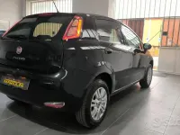 Usata Fiat Punto Lounge 70 CV (51 kW) 2015 Nero Utilitaria