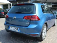 Usata VW Golf VII Highline 110 CV (80 kW) 2016 Blu Berlina