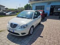 Usata Lancia Ypsilon 75 CV (55 kW) 2011 Bianco Utilitaria