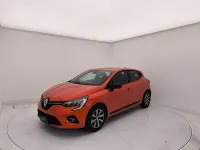 Usata Renault Clio V SE 67 CV (49 kW) 2023 Arancione