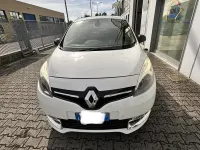 Usata Renault Scenic E-Tech 150 CV (110 kW) 2014 Bianco Monovolume