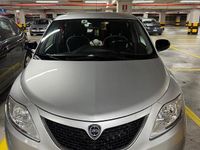 Usata Lancia Ypsilon 69 CV (50 kW) 2017 Grigio Utilitaria