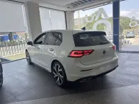 Usata VW Golf VIII R-line 150 CV (110 kW) 2023 Bianco Berlina