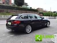 Usata BMW 520 Luxury Line 190 CV (139 kW) 2018 Nero Station wagon