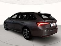 Usata Skoda Octavia Selection 150 CV (110 kW) 2025 Grigio graphite metallizzato Station wagon
