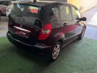Usata Mercedes A180 Avantgarde 109 CV (80 kW) 2011 Nero Utilitaria