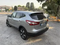 Usata Nissan Qashqai 116 CV (85 kW) 2016 Grigio SUV