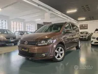 Käytetty VW Touran Comfortline 105 HP (77 kW) 2012 Ruskea Tila-auto