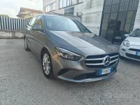 Usata Mercedes B180 Business 116 CV (85 kW) 2019 Grigio Utilitaria