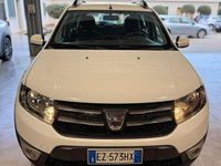 Usata Dacia Sandero Prestige 90 CV (66 kW) 2015 Bianco Berlina
