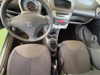 Usata Peugeot 107 68 CV (50 kW) 2007 Grigio Utilitaria