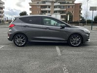 Usata Ford Fiesta ST-Line 125 CV (91 kW) 2023 Grigio Utilitaria