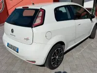 Usata Fiat Punto Evo 75 CV (55 kW) 2013 Bianco Utilitaria
