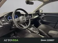 Usata Audi A1 Comfort 150 CV (110 kW) 2021 Blu / pastello SUV