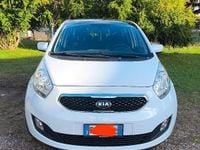Usata Kia Venga 90 CV (66 kW) 2013 Bianco Utilitaria