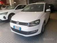 Usata VW Polo Comfortline 75 CV (55 kW) 2012 Bianco Utilitaria