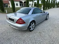 Usata Mercedes SLK200 163 CV (119 kW) 2000 Argento Cabrio