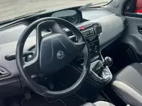 Usata Lancia Ypsilon 69 CV (50 kW) 2012 Rosso Utilitaria