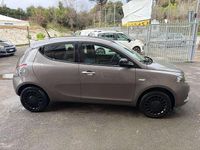 Usata Lancia Ypsilon S 69 CV (50 kW) 2022 Grigio Utilitaria