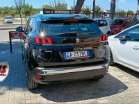 Usata Peugeot 3008 Business-Line 131 CV (96 kW) 2020 Nero SUV