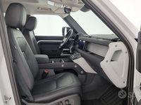 Usata Land Rover Defender SE 249 CV (183 kW) 2022 Bianco SUV