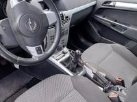 Usata Opel Astra 116 CV (85 kW) 2010 Grigio Station wagon