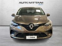 Usata Renault Clio V Life 91 CV (66 kW) 2021 Marrone Berlina