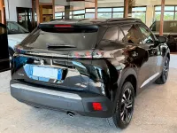 Usata Peugeot 2008 Allure 110 CV (80 kW) 2022 Nero perla SUV