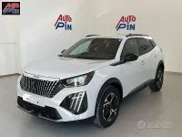 Usata Peugeot 2008 Allure 102 CV (75 kW) 2025 Bianco SUV