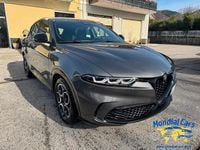 Usado Alfa Romeo Tonale Sprint 131 CV (96 kW) 2024 Gris SUV